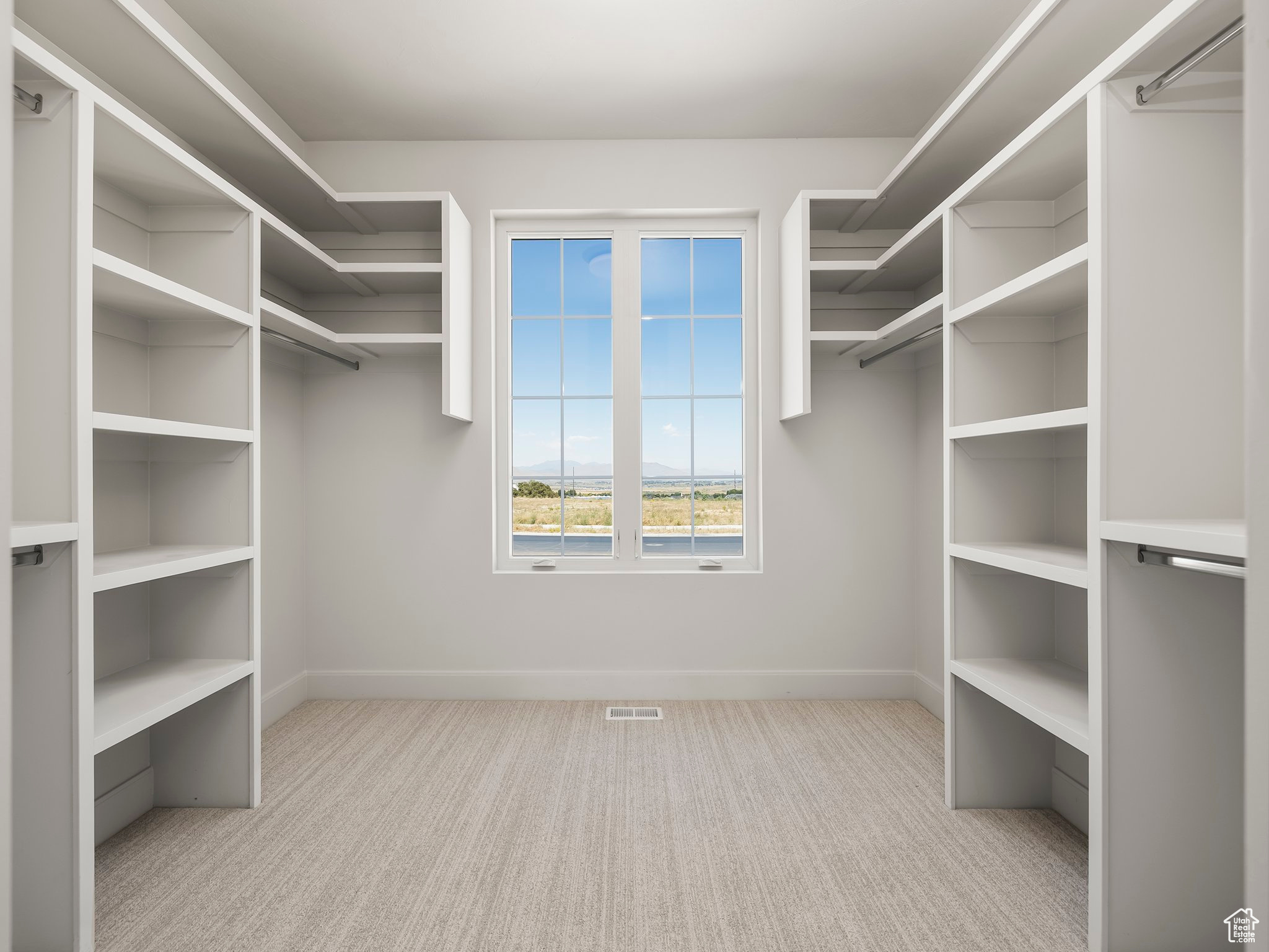 Salem, Utah 84653, United States, 5 Bedrooms Bedrooms, ,4 BathroomsBathrooms,Residential,Active,39388