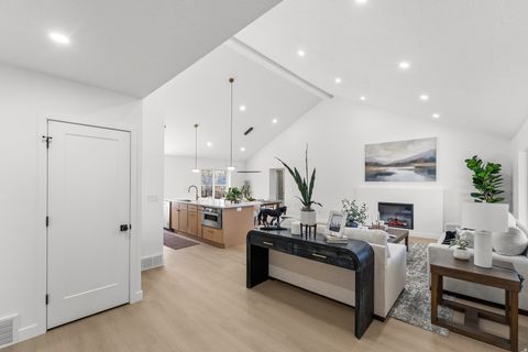 Tiny photo for 3020 E MIDDLETON WAY, Holladay, UT 84124 (MLS # 2135424)