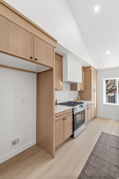 Tiny photo for 3020 E MIDDLETON WAY, Holladay, UT 84124 (MLS # 2135424)