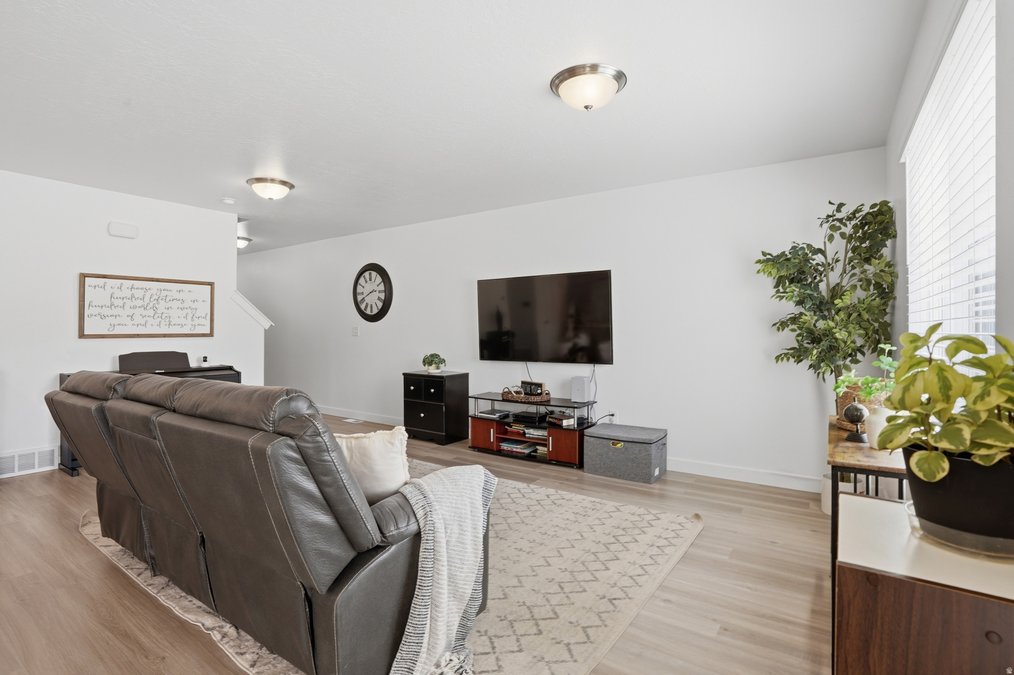 COLD SPRING RANCH - Residential