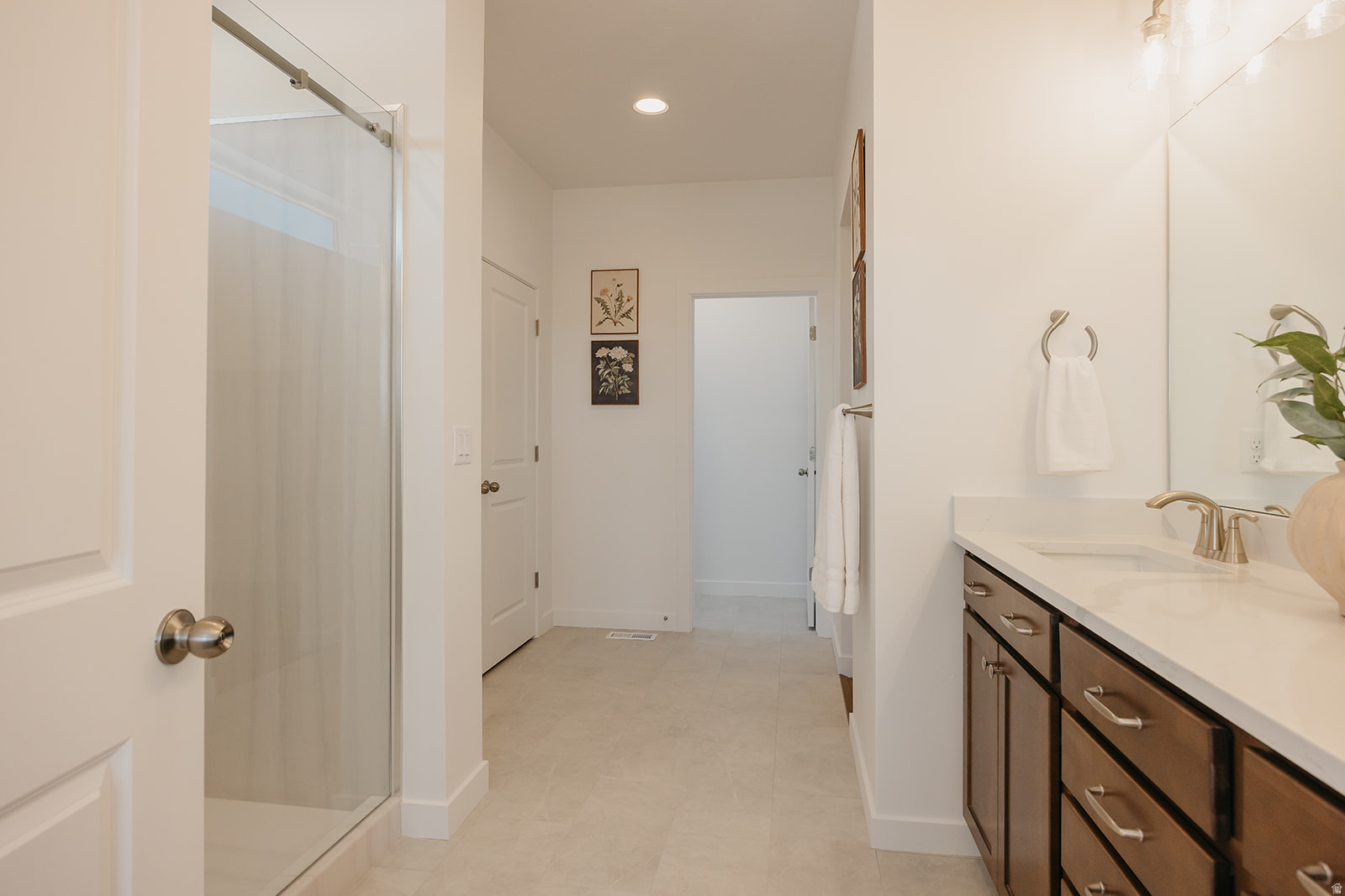 WILLOW ESTATES - Residential