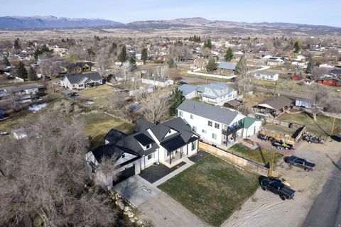 Tiny photo for 368 S 300 E, Mt Pleasant, UT 84647 (MLS # 2133044)