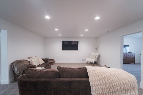 Tiny photo for 368 S 300 E, Mt Pleasant, UT 84647 (MLS # 2133044)