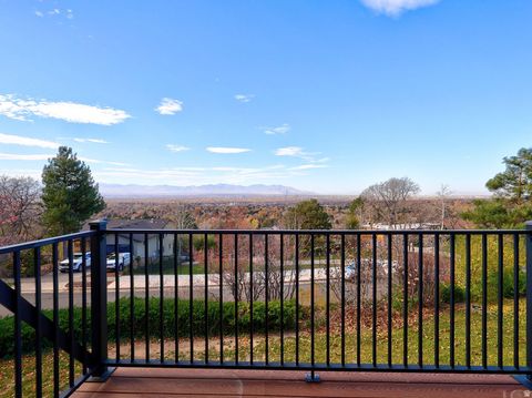 Tiny photo for 4755 S WALLACE LN, Holladay, UT 84117 (MLS # 2122905)