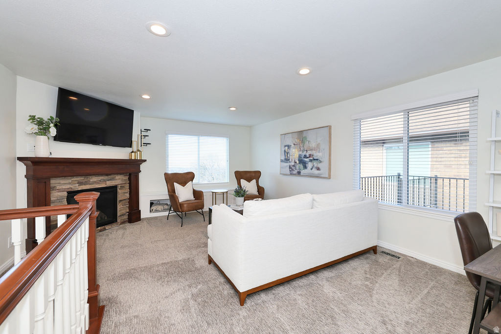 WALLACE LANE - Residential