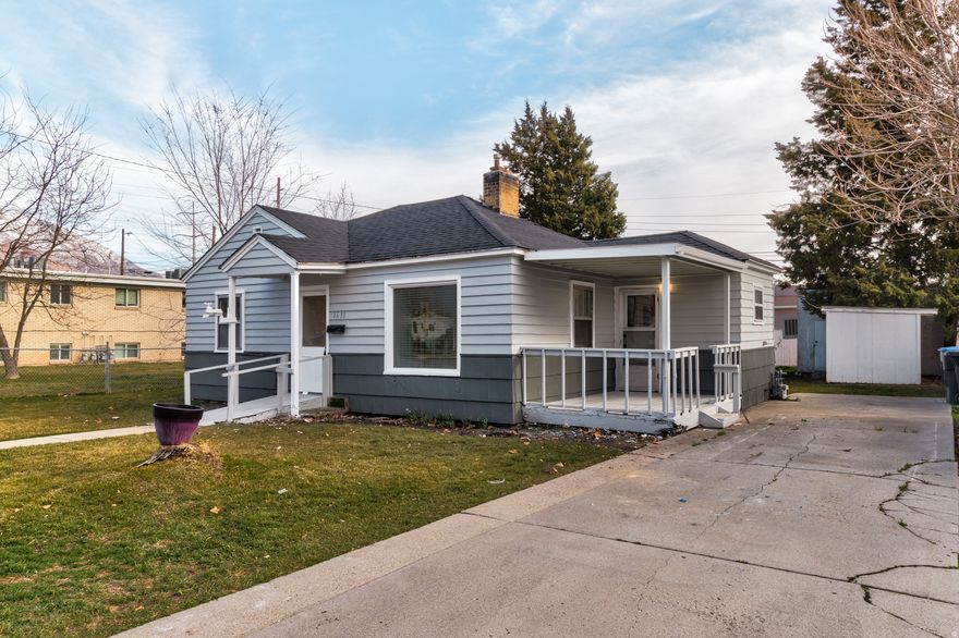 Updated charming Provo bungalow. Freshly painted, new luxury vinyl flooring, new carpet, new appliances, new light fixtures and new roof. Spacious backyard perfect for entertaining. Conveniently located to I15, shopping, great schools and walking distance to West and Fort Utah parks. Owner/Agent