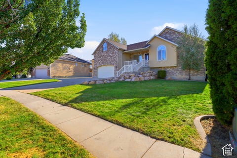 Tiny photo for 272 WRANGLER RD, Farmington, UT 84025 (MLS # 2190290)