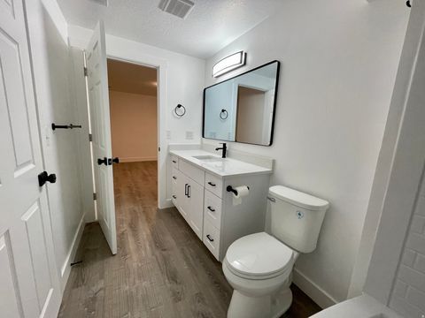 Tiny photo for 1884 TOWN AND COUNTRY RD, Springville, UT 84663 (MLS # 2126204)