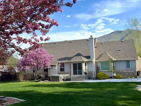 Tiny photo for 1884 TOWN AND COUNTRY RD, Springville, UT 84663 (MLS # 2126204)