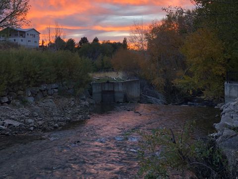 Tiny photo for 1884 TOWN AND COUNTRY RD, Springville, UT 84663 (MLS # 2126204)