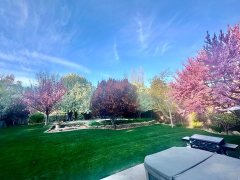 Tiny photo for 1884 TOWN AND COUNTRY RD, Springville, UT 84663 (MLS # 2126204)