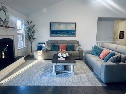 Tiny photo for 1884 TOWN AND COUNTRY RD, Springville, UT 84663 (MLS # 2126204)