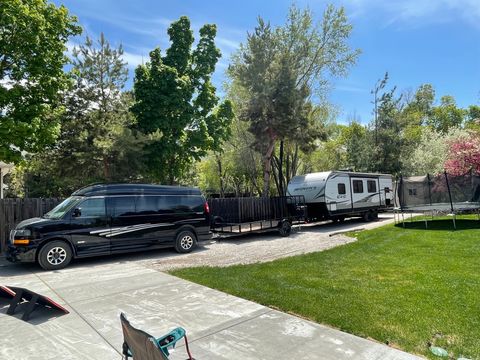 Tiny photo for 1884 TOWN AND COUNTRY RD, Springville, UT 84663 (MLS # 2126204)