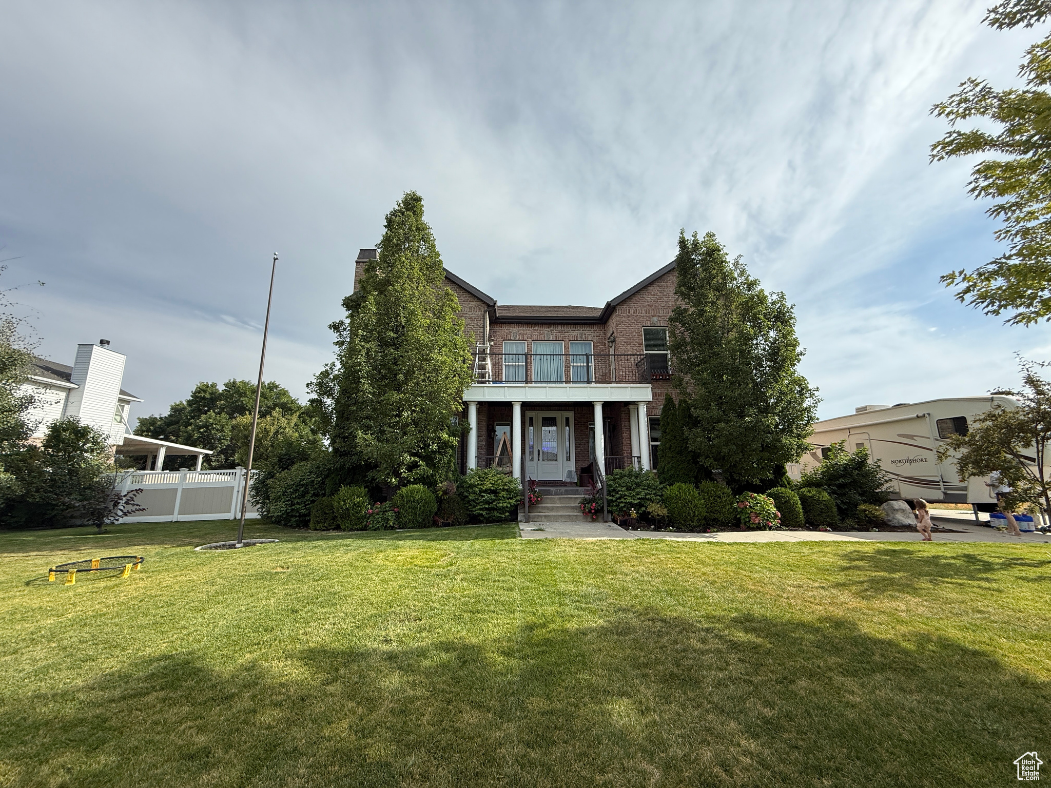 BRIARWOOD - Residential