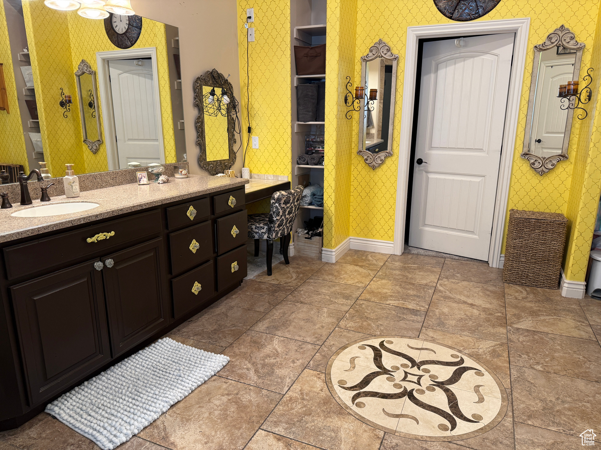 BRIARWOOD - Residential