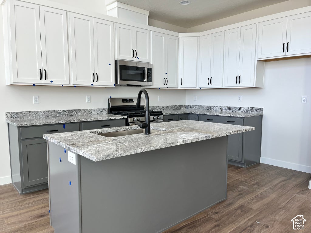 Photo of 6883 S MOUNT BERRY RD #442, West Jordan, UT 84081 (MLS # 2187270)