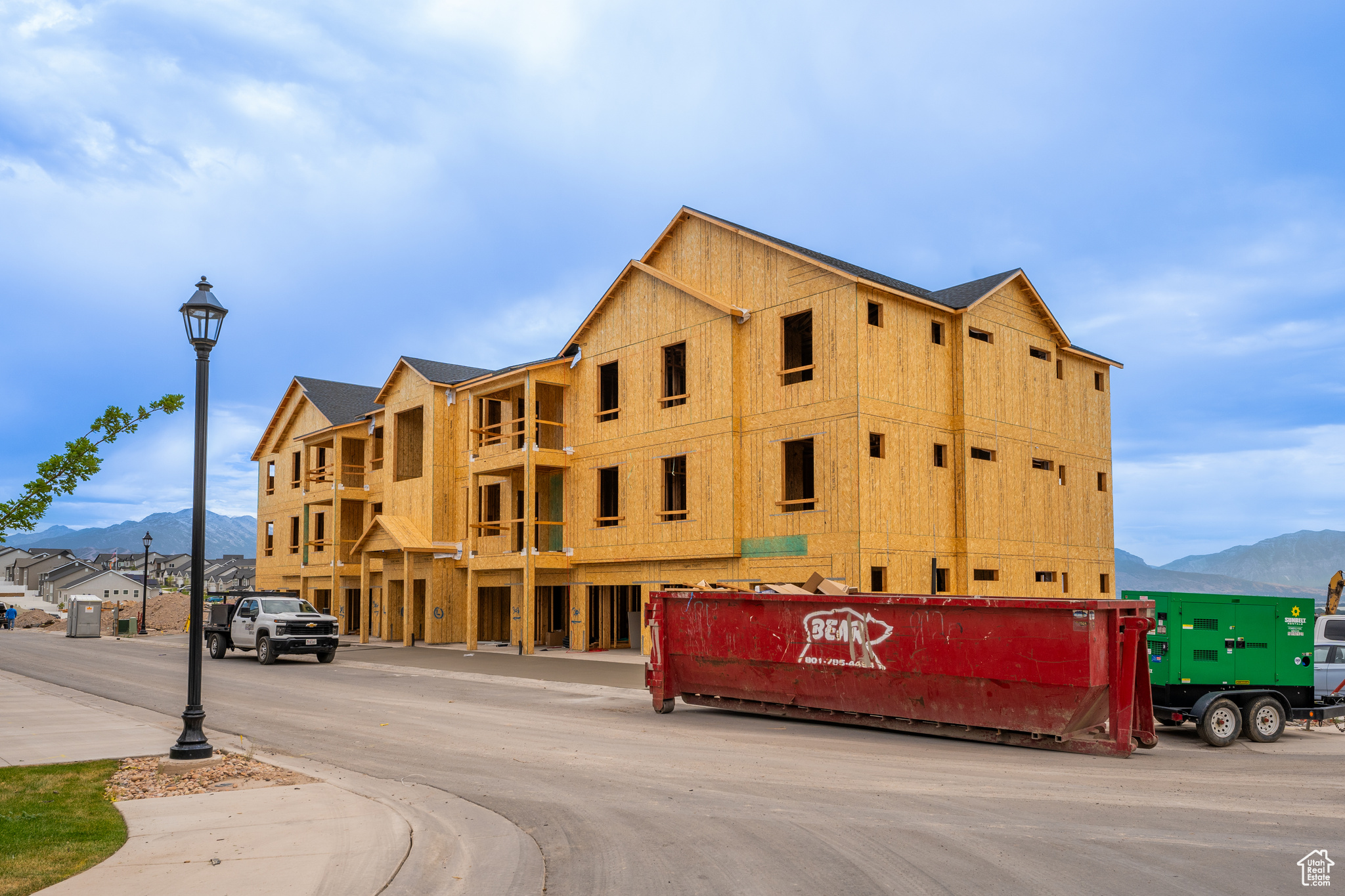 HIGHRIDGE - Residential