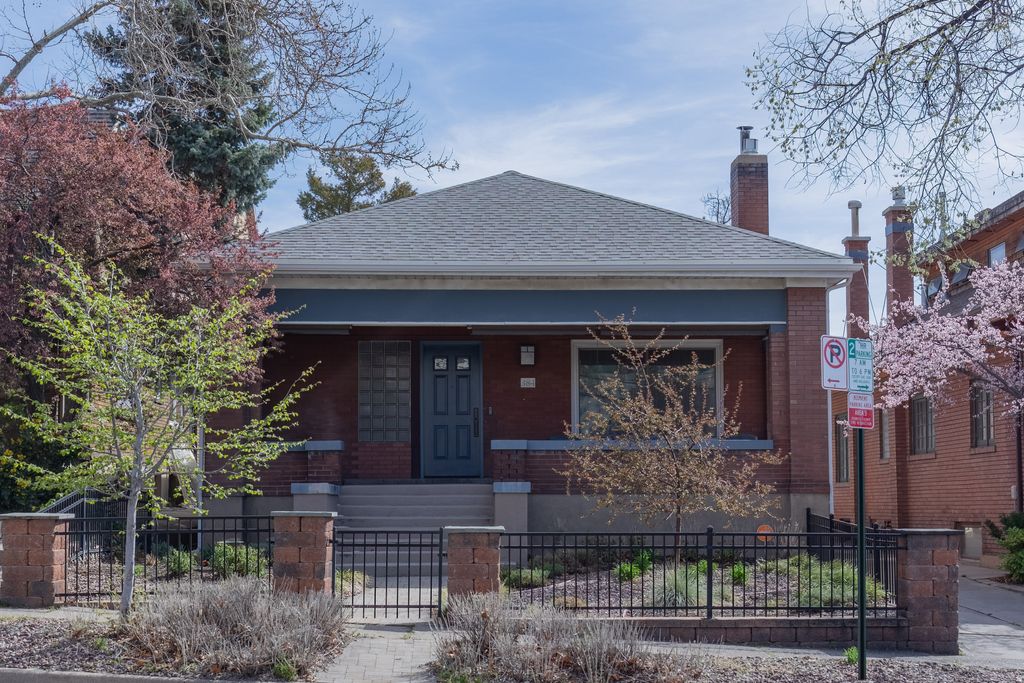 Photo of 384 E ST, Salt Lake City, UT 84103 (MLS # 2146294)