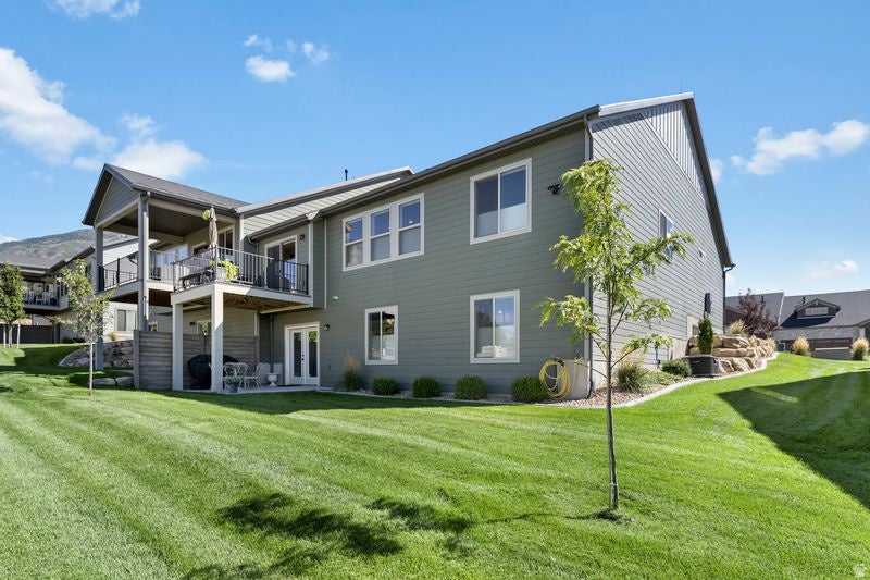 Photo of 72 W PARKSIDE LOOP S, Elk Ridge, UT 84651 (MLS # 2184583)