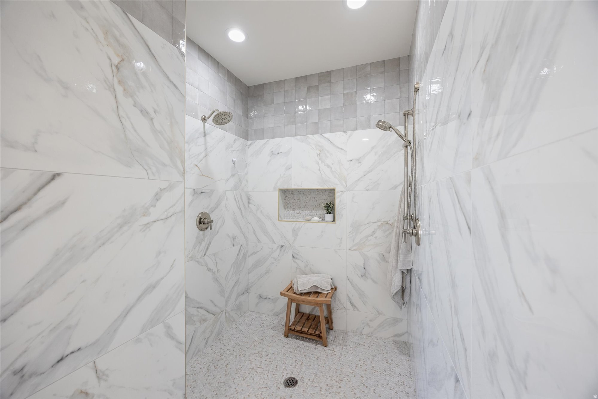 SUMMIT MEADOWS SUBDIVISION - Residential