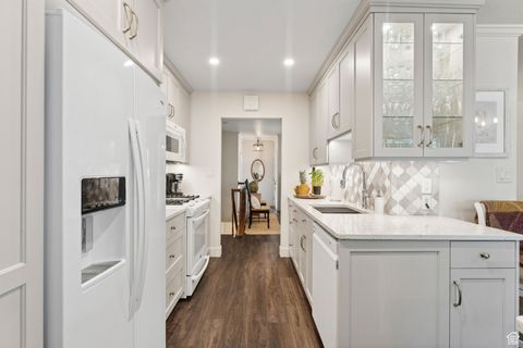 Tiny photo for 4178 S 650 E, Murray, UT 84107 (MLS # 2091715)