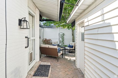 Tiny photo for 4178 S 650 E, Murray, UT 84107 (MLS # 2091715)