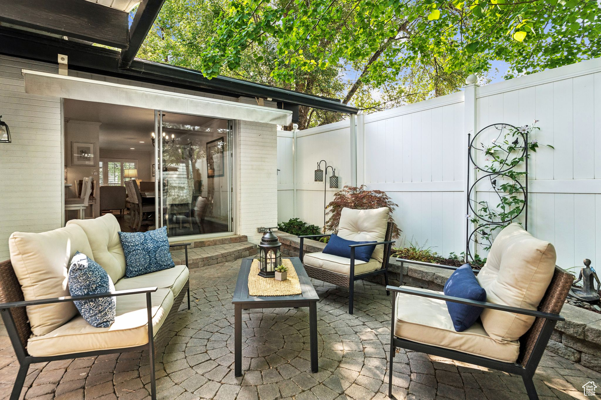 LEXINGTON VILLAGE AT OLD FARM - Residential