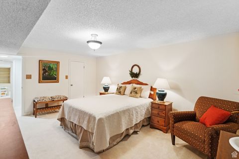 Tiny photo for 4178 S 650 E, Murray, UT 84107 (MLS # 2091715)