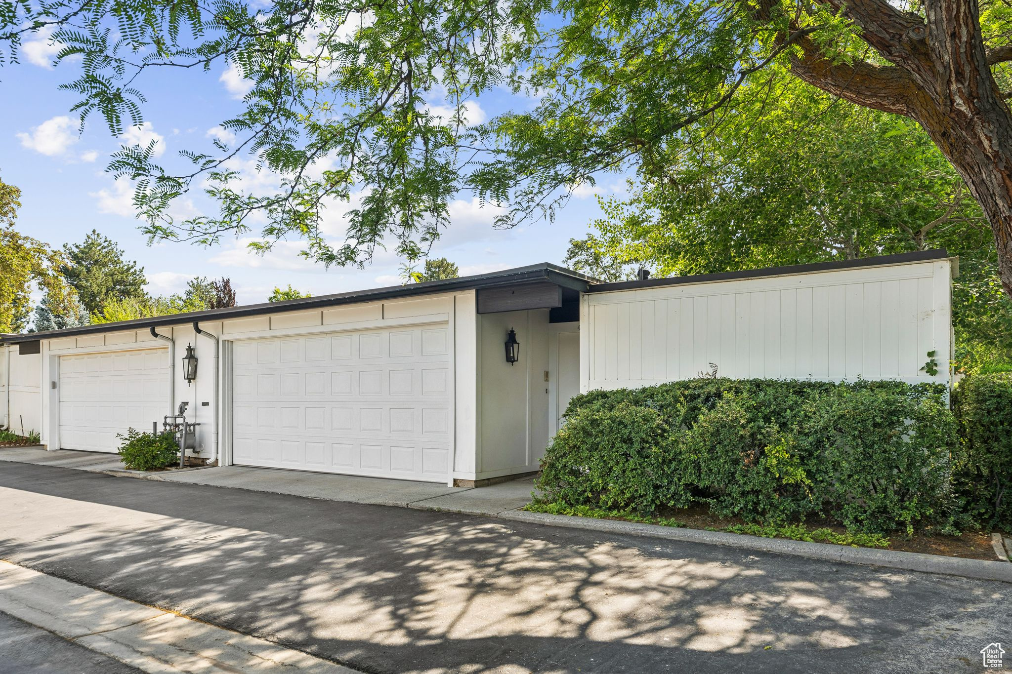 LEXINGTON VILLAGE AT OLD FARM - Residential