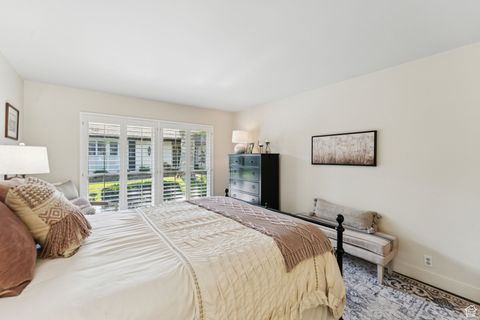 Tiny photo for 4178 S 650 E, Murray, UT 84107 (MLS # 2091715)