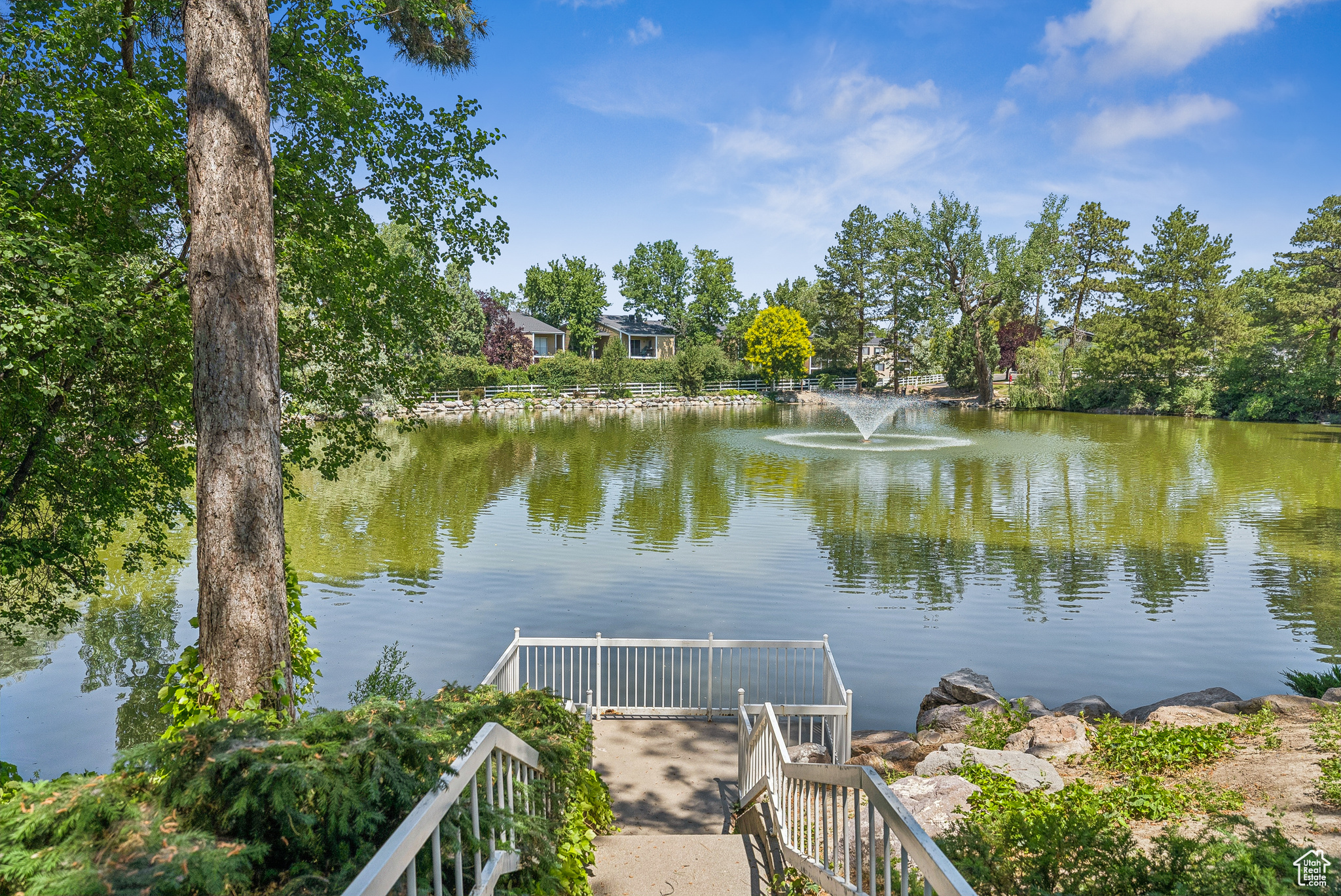 LEXINGTON VILLAGE AT OLD FARM - Residential