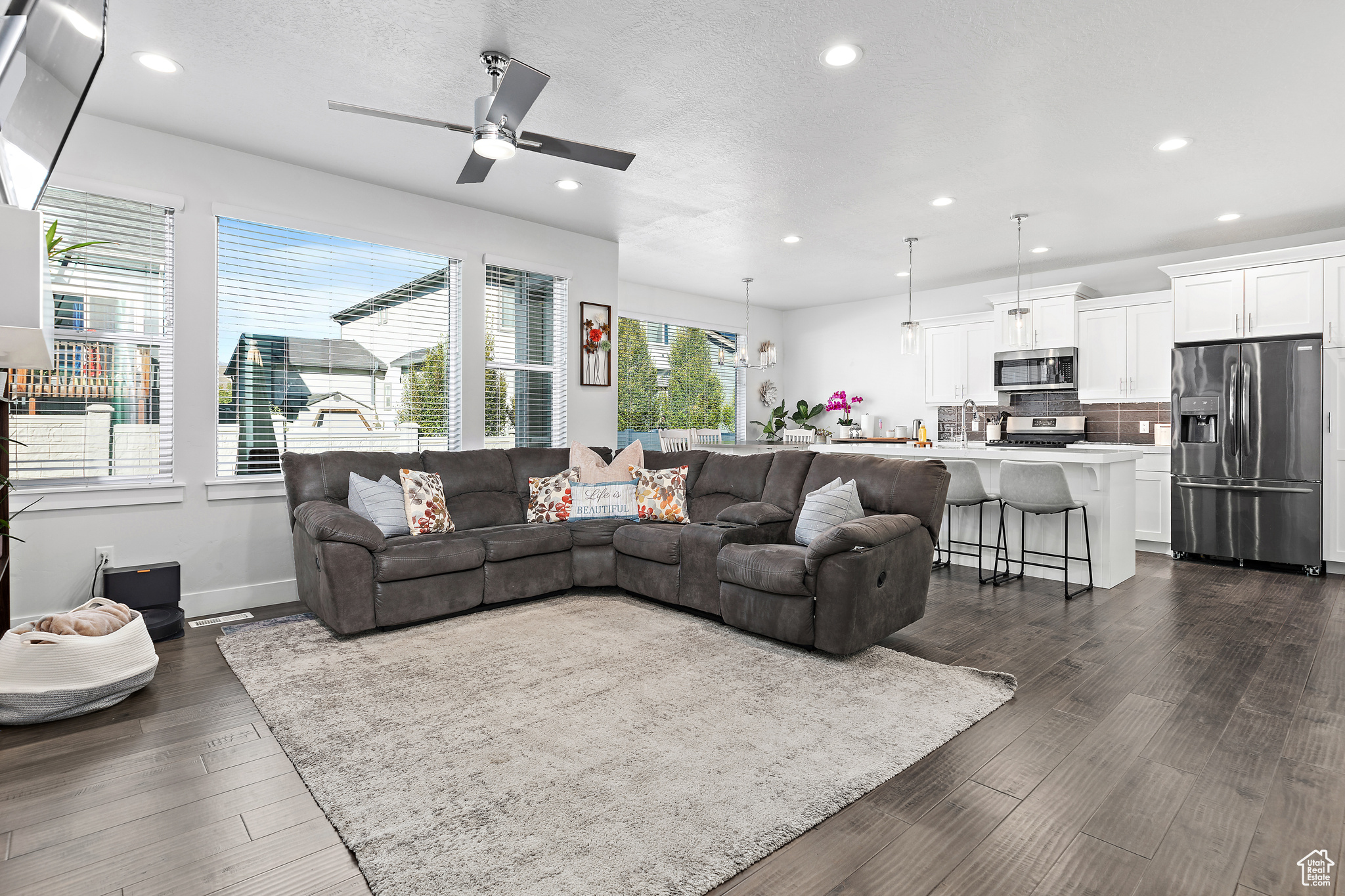 BELLA VEA - Residential