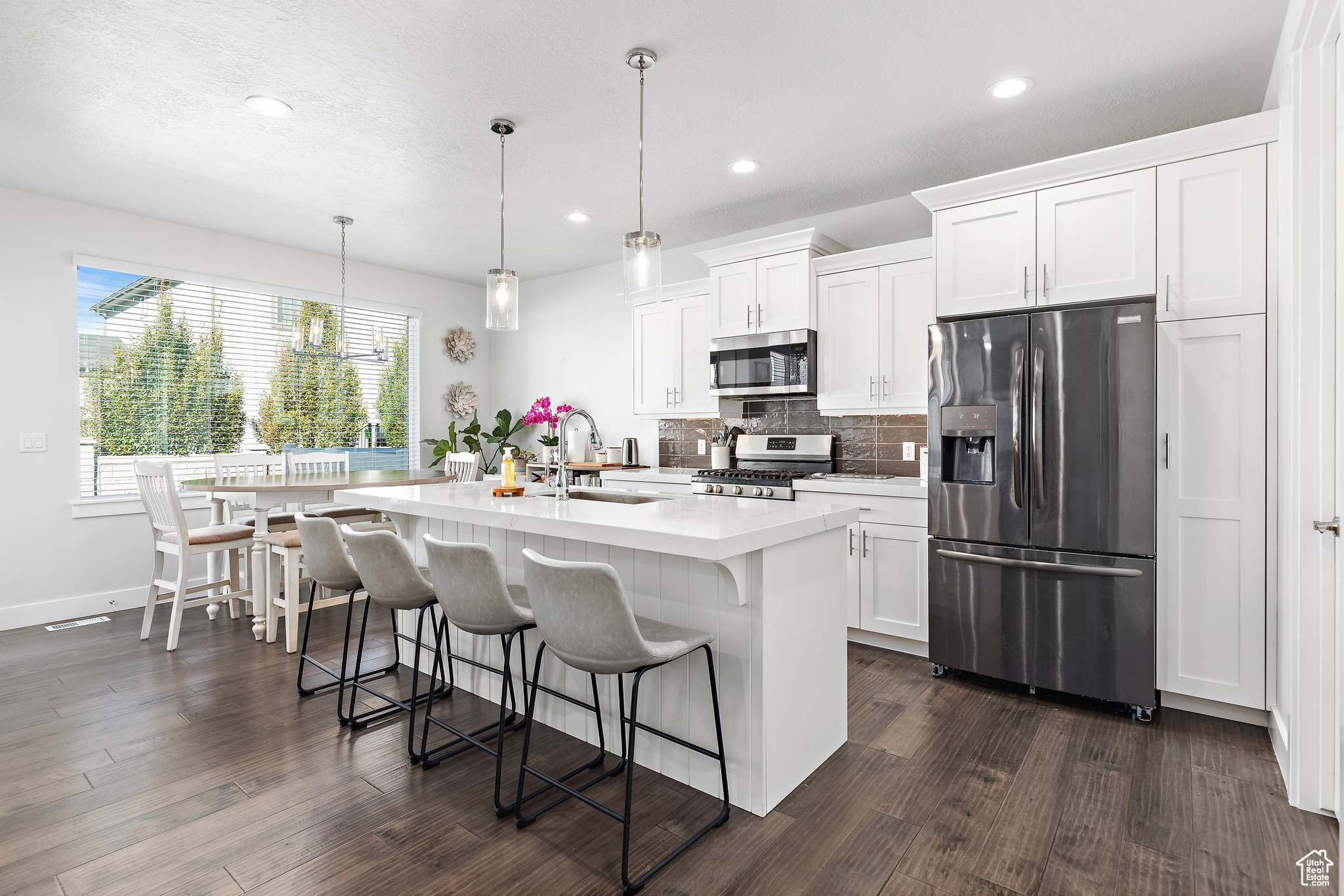 BELLA VEA - Residential