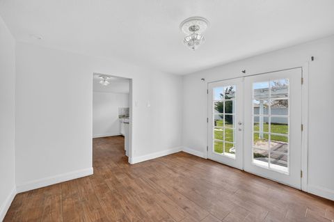 Tiny photo for 736 S 300 W, Lehi, UT 84043 (MLS # 2154395)