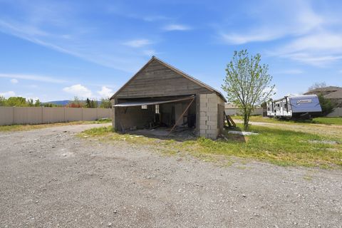 Tiny photo for 736 S 300 W, Lehi, UT 84043 (MLS # 2154395)