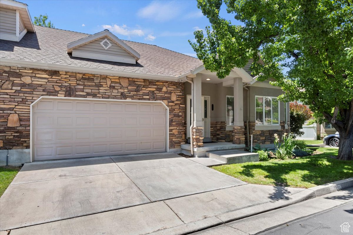 696 S Clearwater Falls Dr, Layton, Utah image 36