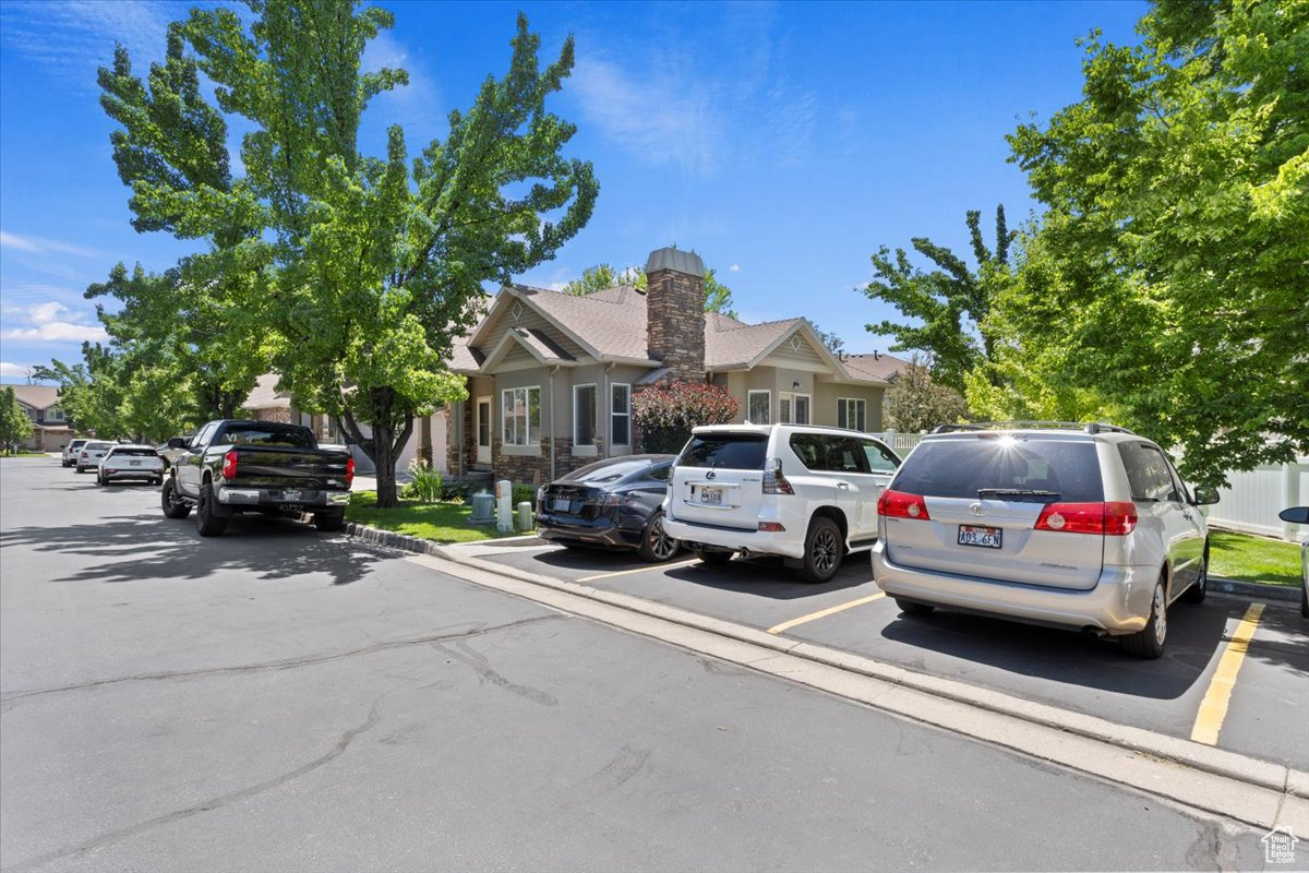 696 S Clearwater Falls Dr, Layton, Utah image 32
