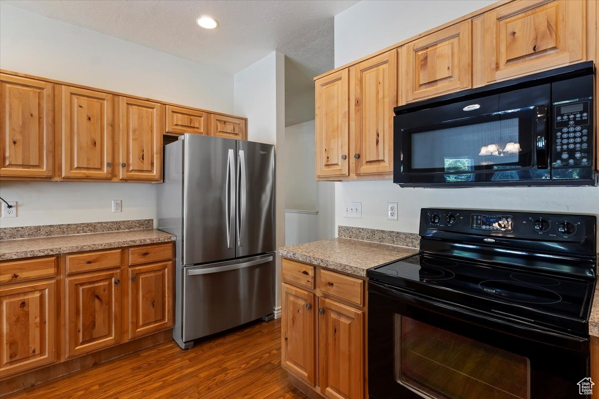 696 S Clearwater Falls Dr, Layton, Utah image 17