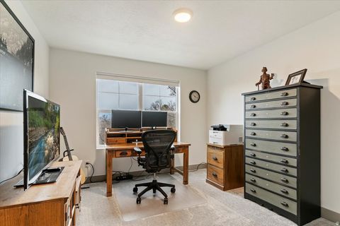 Tiny photo for 365 S MOUNTAIN RD, Fruit Heights, UT 84037 (MLS # 2140421)