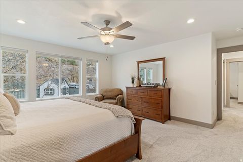 Tiny photo for 365 S MOUNTAIN RD, Fruit Heights, UT 84037 (MLS # 2140421)