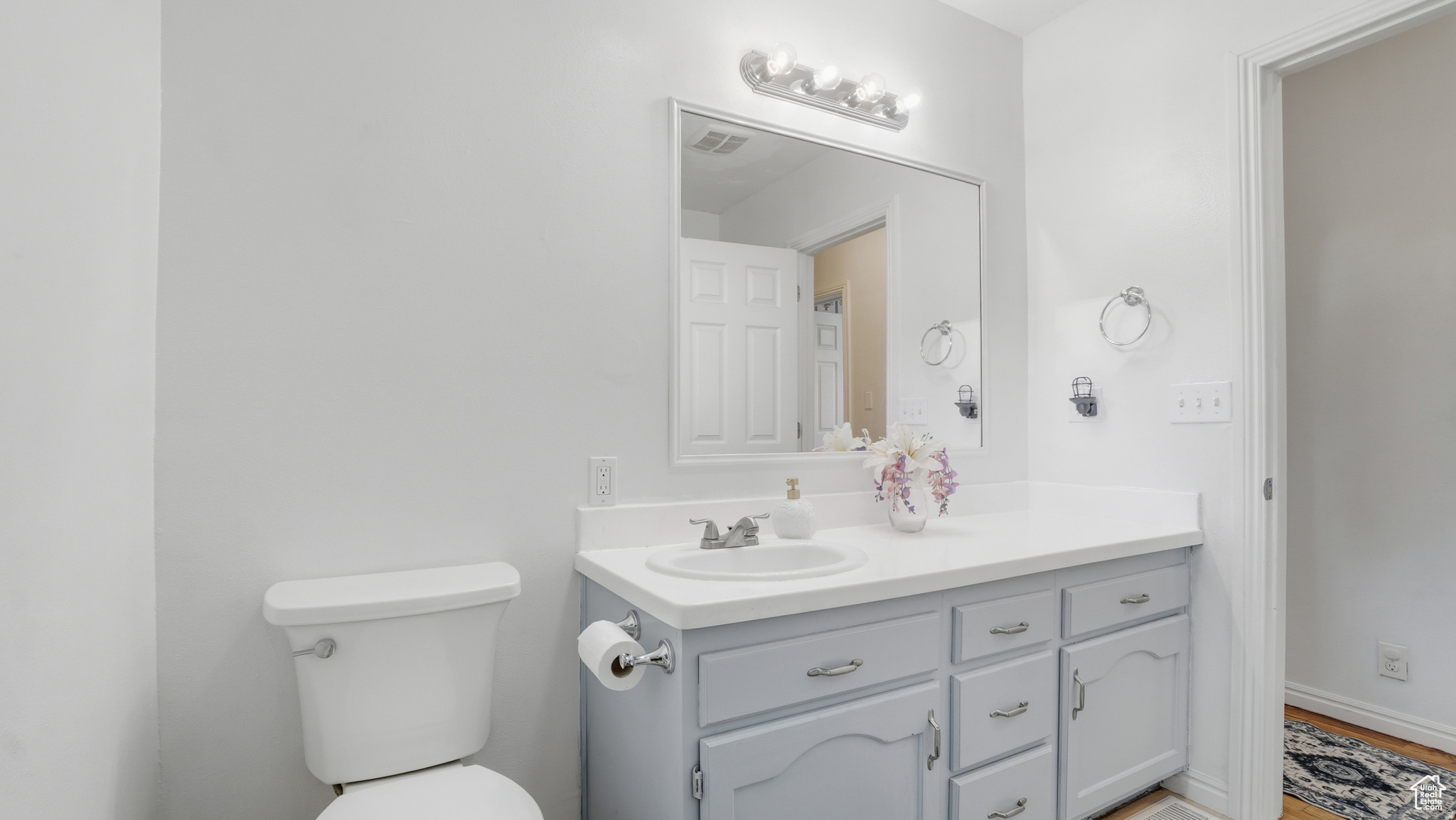 LAKEWAY - Residential