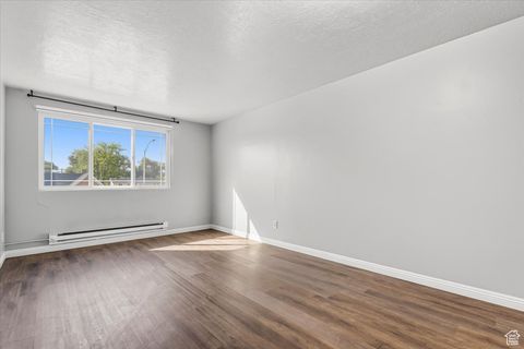 Tiny photo for 120 W MAIN ST, American Fork, UT 84003 (MLS # 2114594)