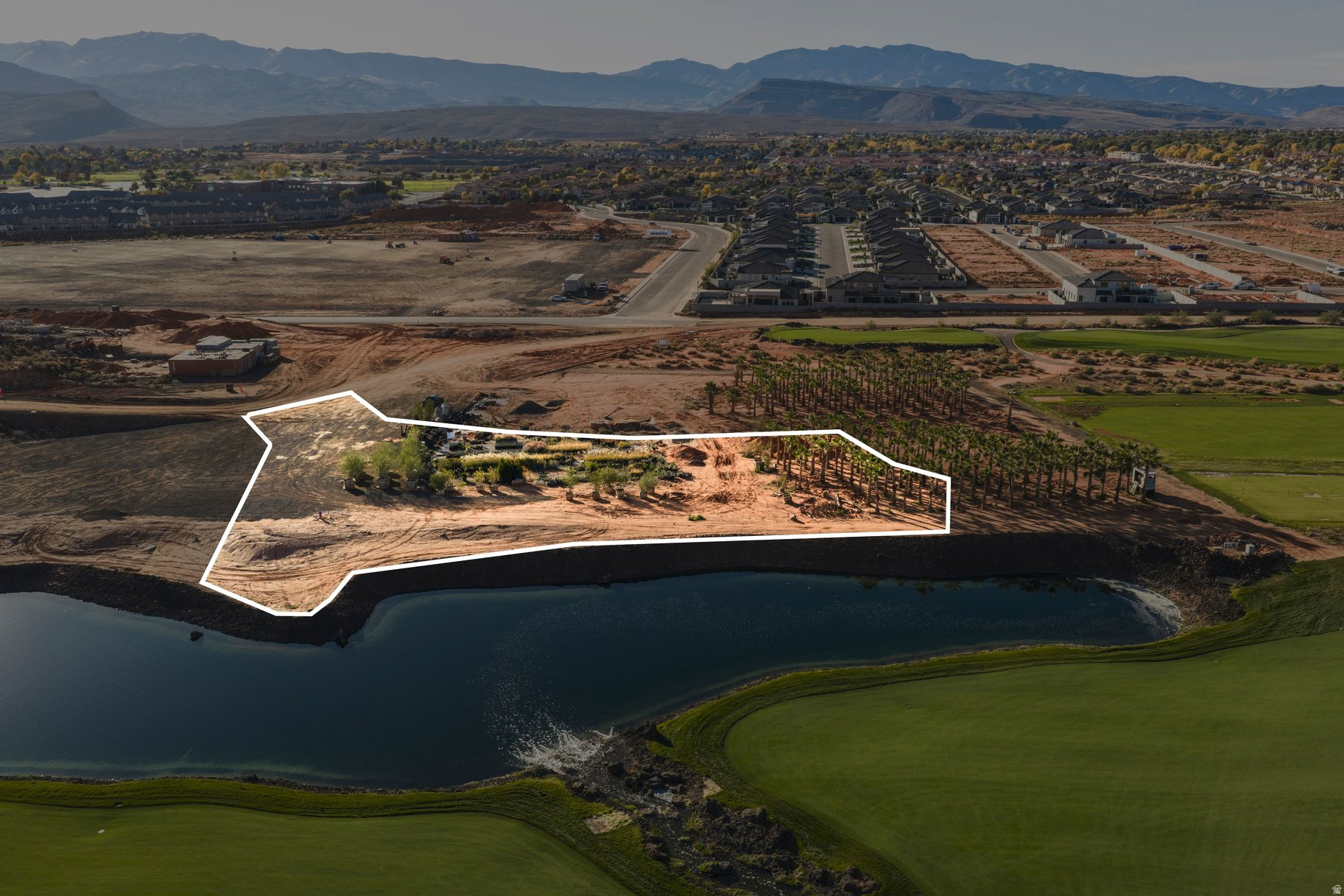 SILVER REEF AT BLACK DESERT - Land