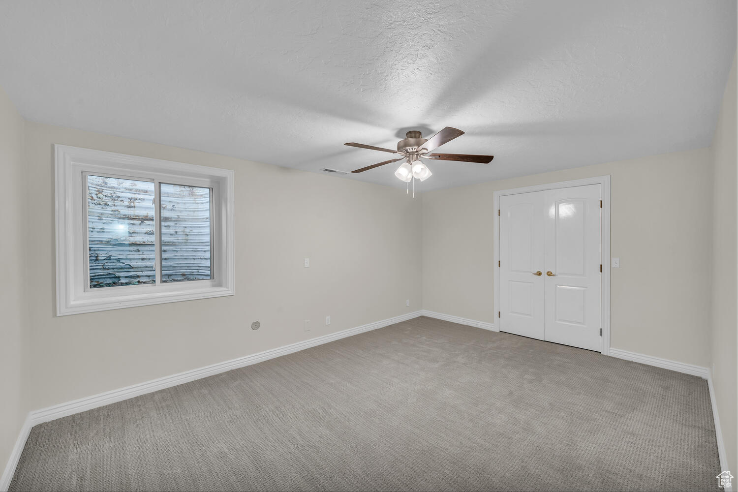 BOULDERS 1 - Residential