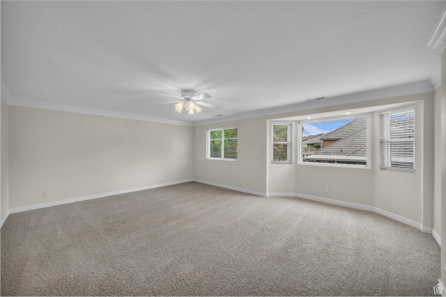 BOULDERS 1 - Residential