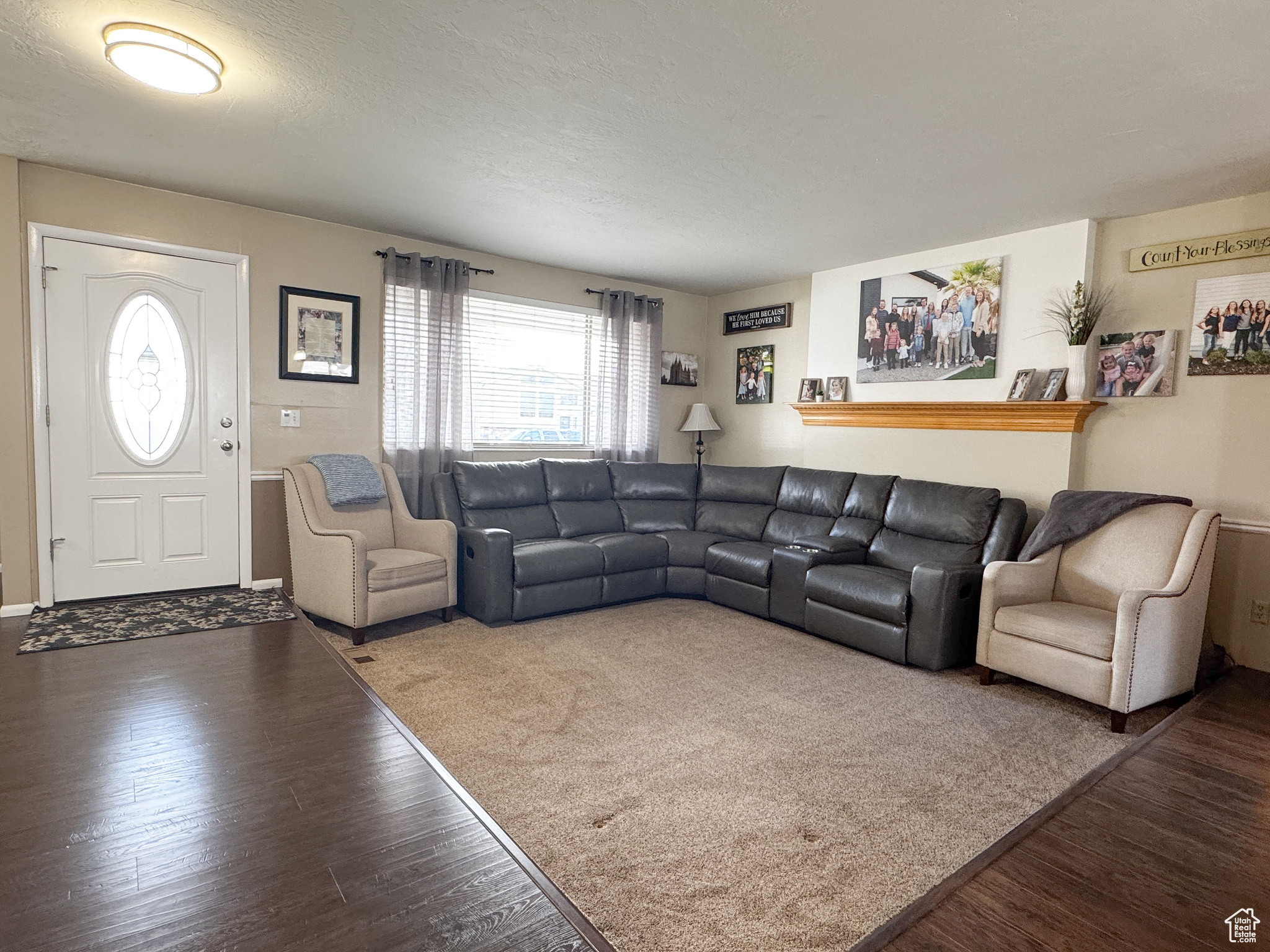 1733 E Sitzmark Dr, Sandy, Utah image 3