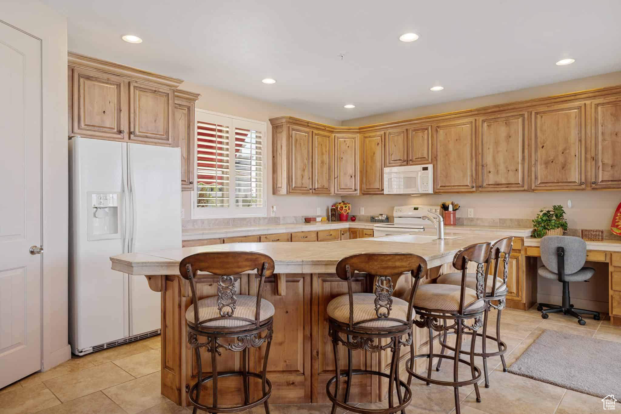 LAS PALMAS RESORT CONDO 1A - Residential