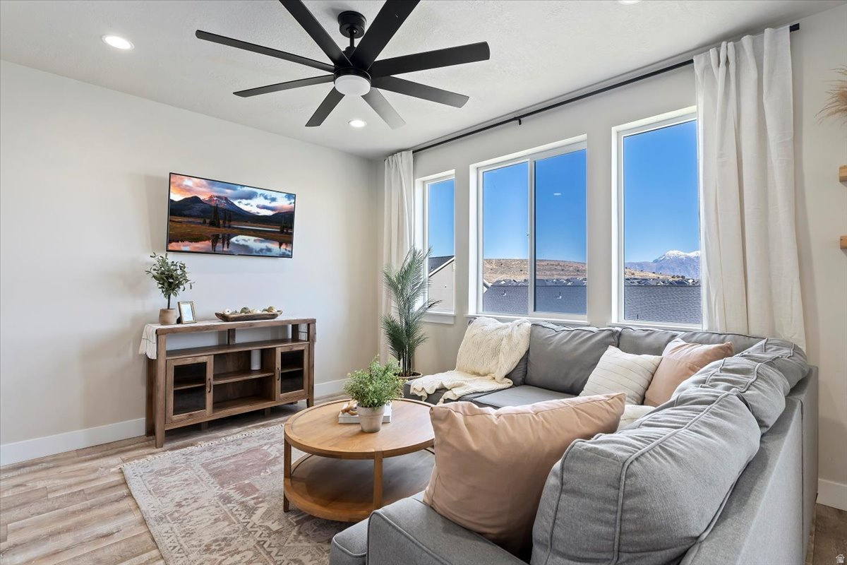 PONY EXPRESS TOWNHOMES - Residential