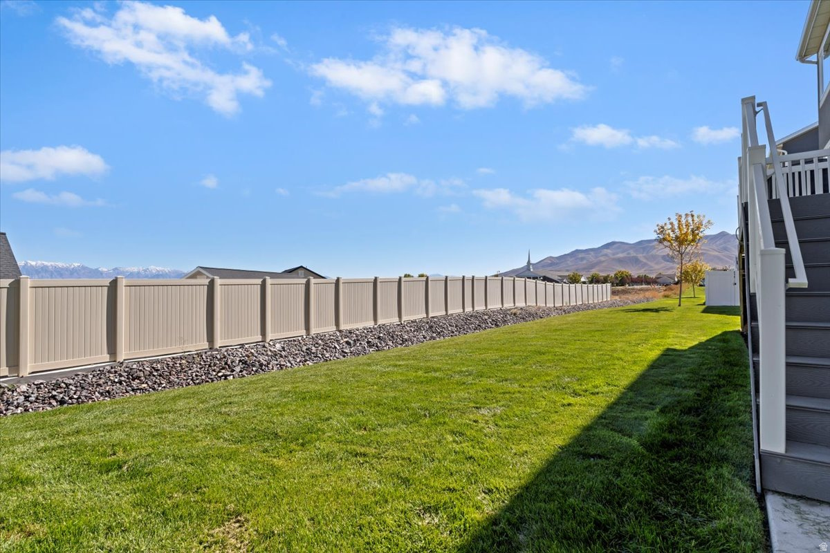 PONY EXPRESS TOWNHOMES - Residential