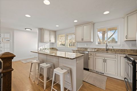 Tiny photo for 1611 E DEAUVILLE AVE S, Murray, UT 84121 (MLS # 2135229)